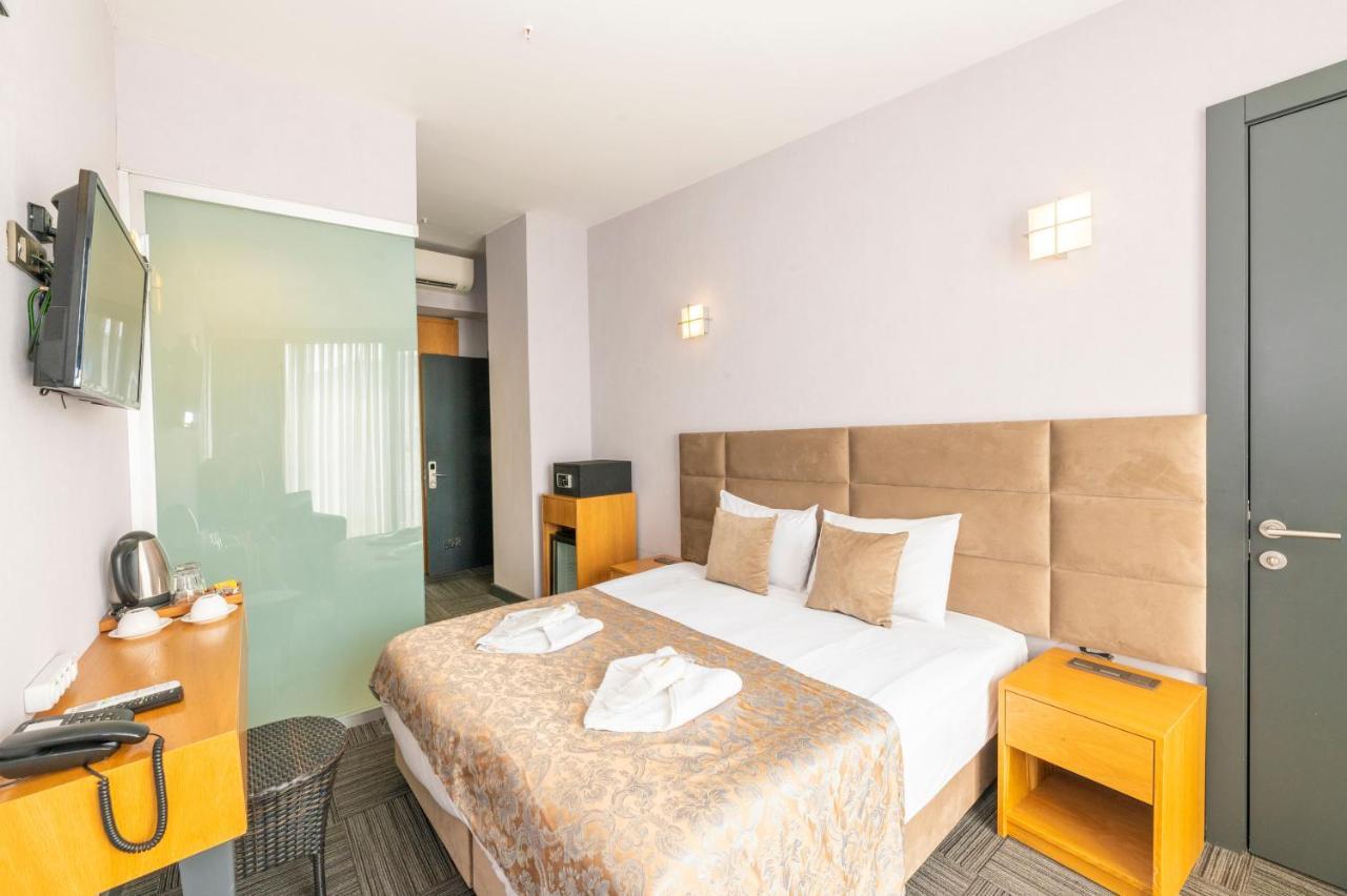 Taksim Hotel V Plus Istambul Exterior foto